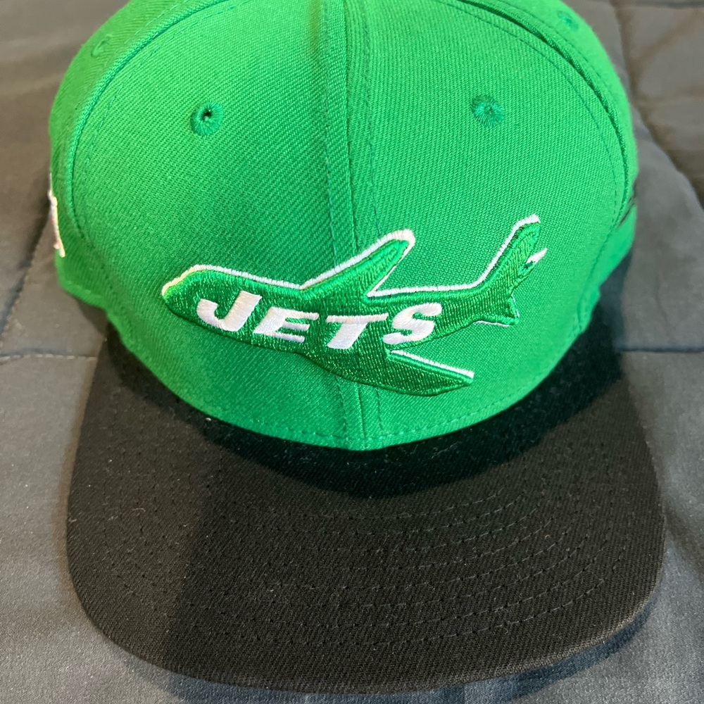 Green and Black New York Jets Snapback Cap